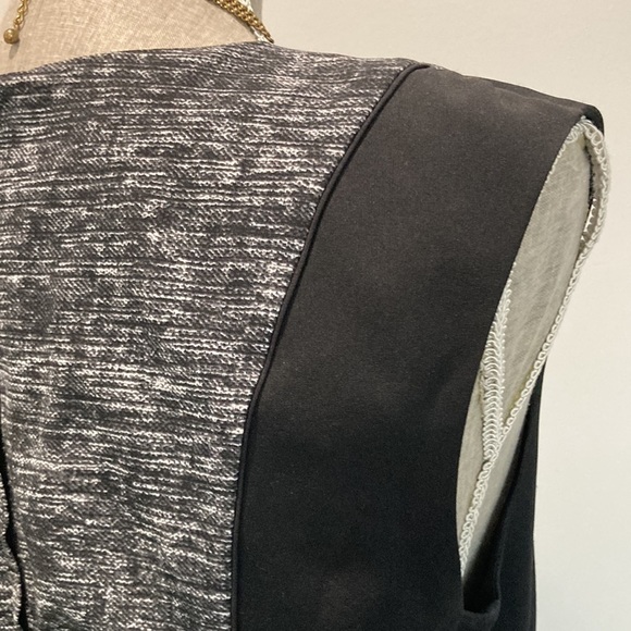 NWOT H&M Black Sleeveless Sheath V Neck Stretch Dress. - Picture 6 of 9